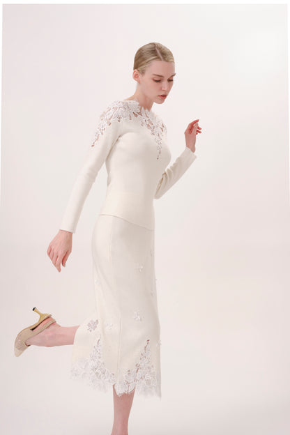 White Floral Embroidered Rhinestone Knit Skirt