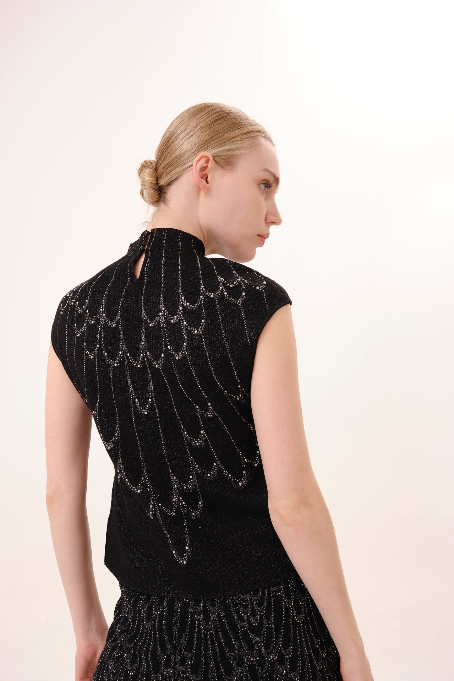 Black Rhinestone Embellished Cap Sleeve Knit Top