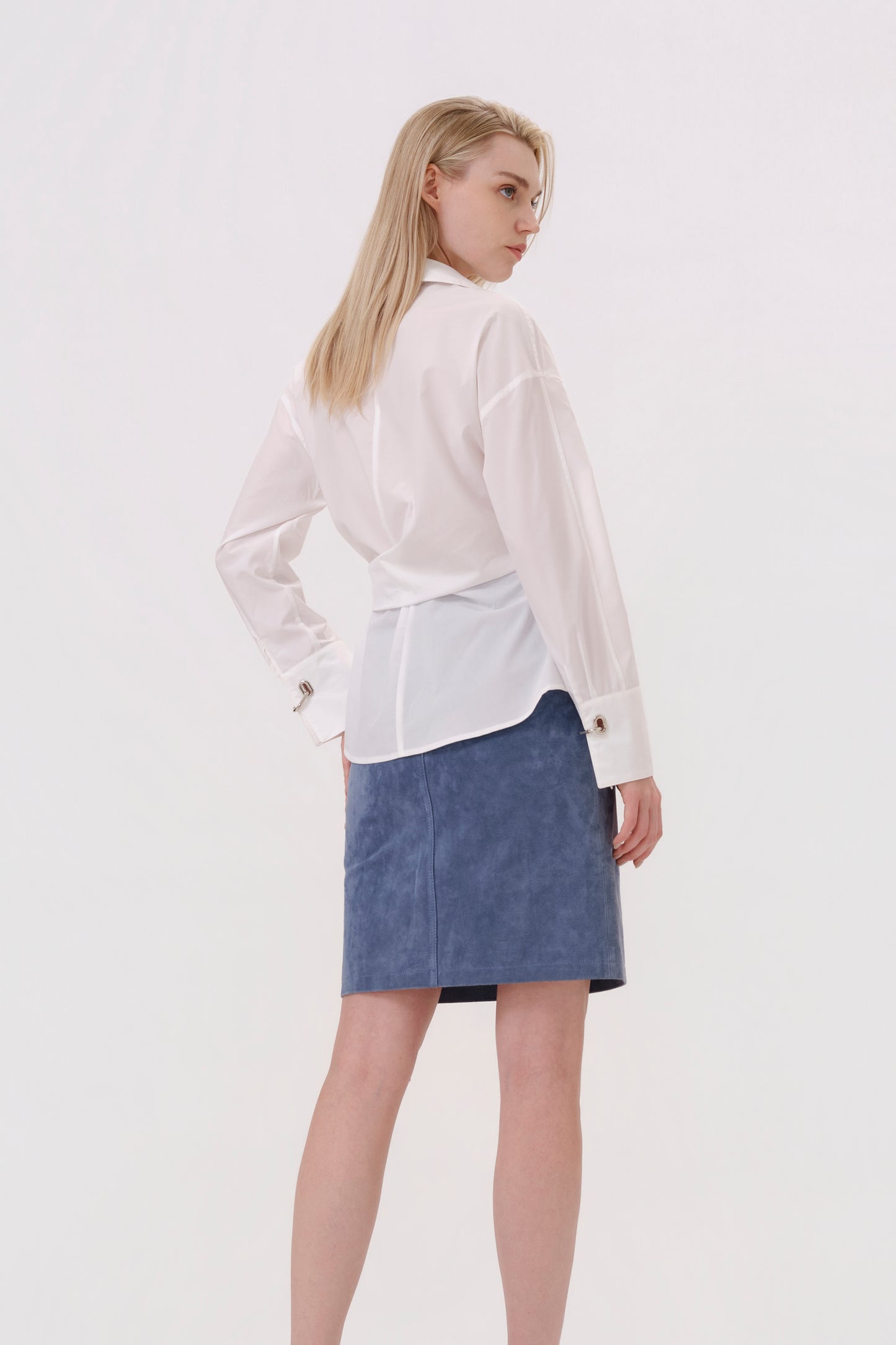 Blue High-Waisted Velvet Mini Skirt